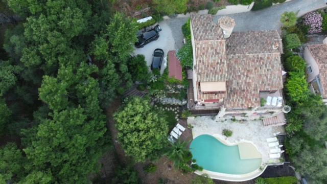 Locaspera Apartment