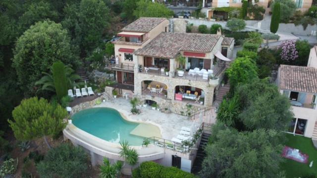 Locaspera Apartment