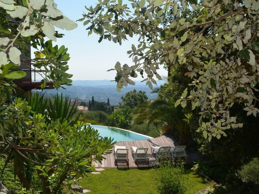 Locaspera Apartment